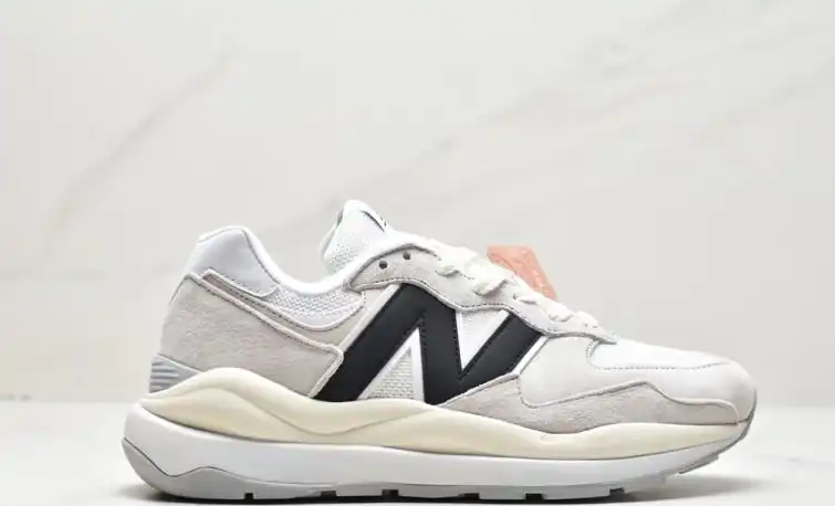 hype New Balance Sneakers