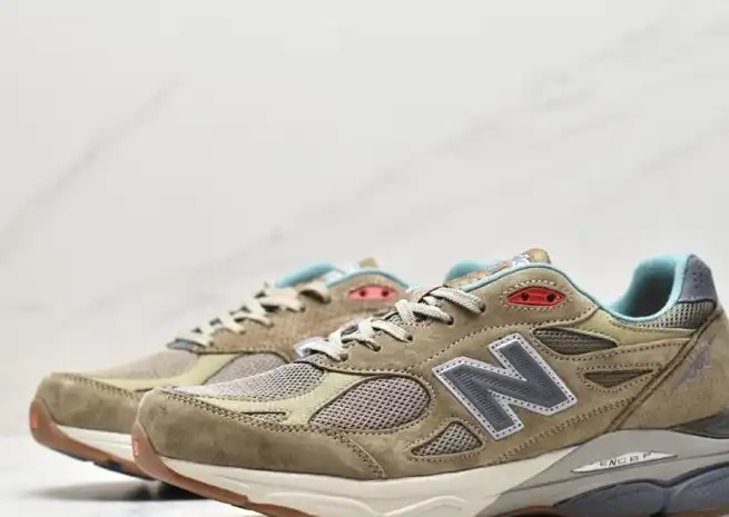 hype New Balance Sneakers