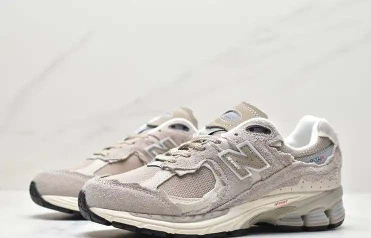 hype New Balance Sneakers