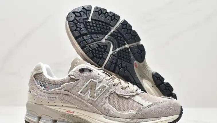 hype New Balance Sneakers