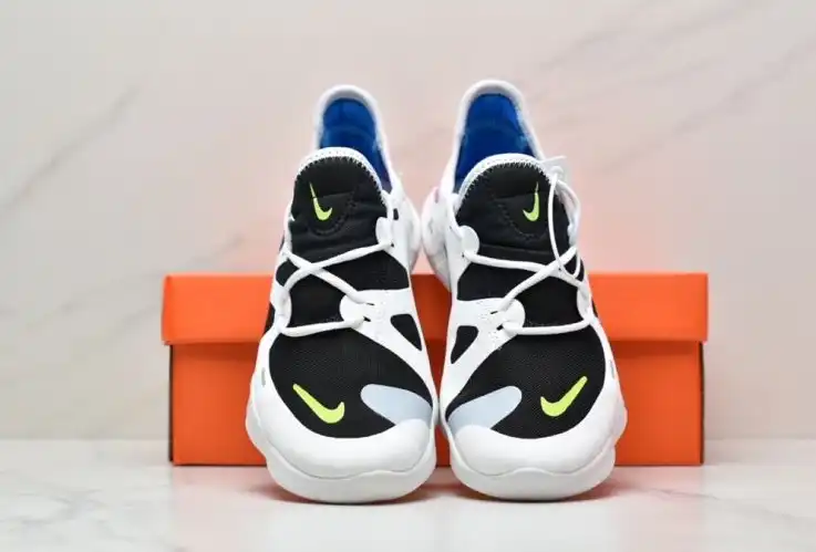 hype Nike Sneakers