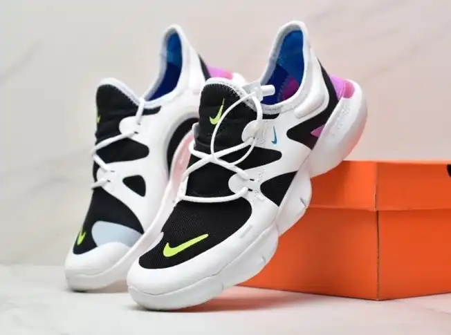 hype Nike Sneakers