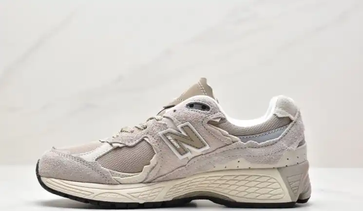 hype New Balance Sneakers