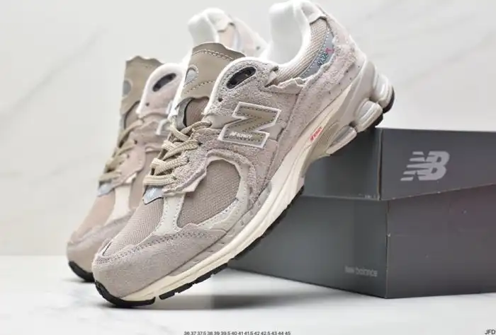 hype New Balance Sneakers