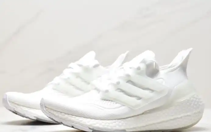 hype Adidas Sneakers