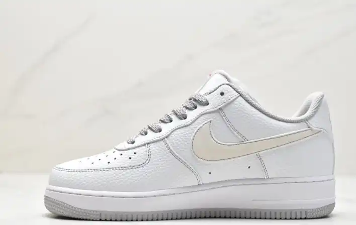 hype Nike Air Force 1