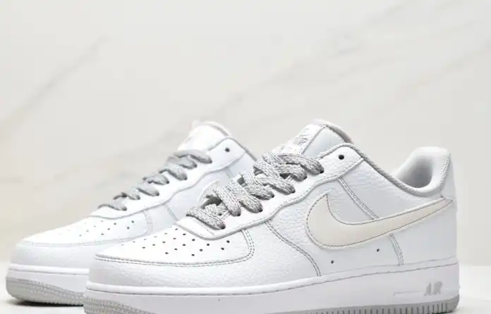 hype Nike Air Force 1