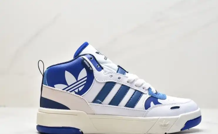 hype Adidas Sneakers