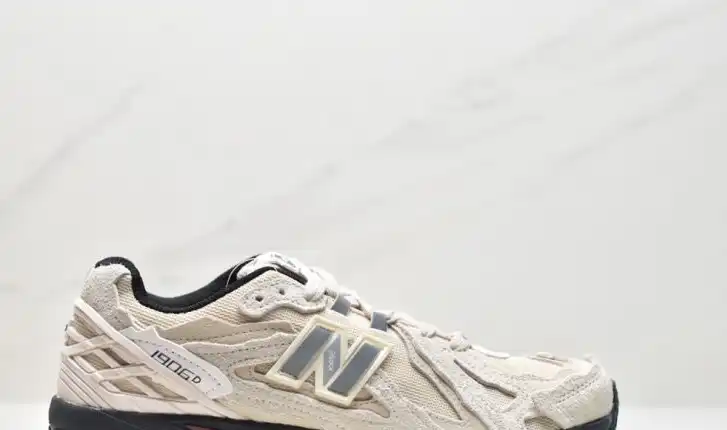 hype New Balance Sneakers