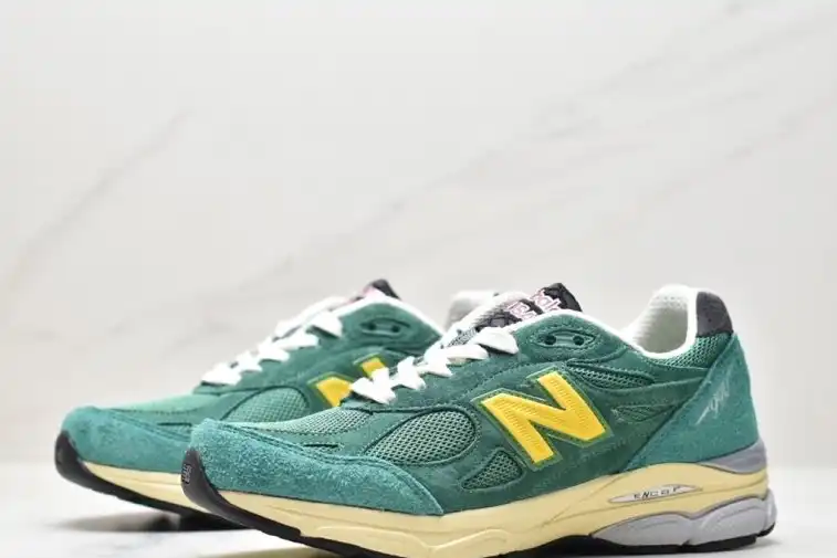 hype New Balance Sneakers