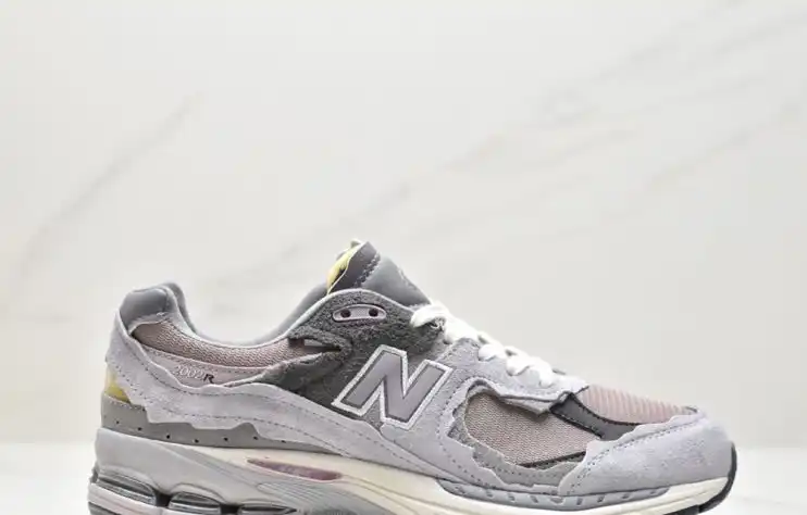 hype New Balance Sneakers