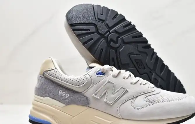 hype New Balance Sneakers