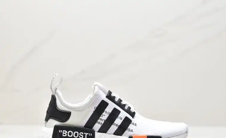 hype Adidas Sneakers