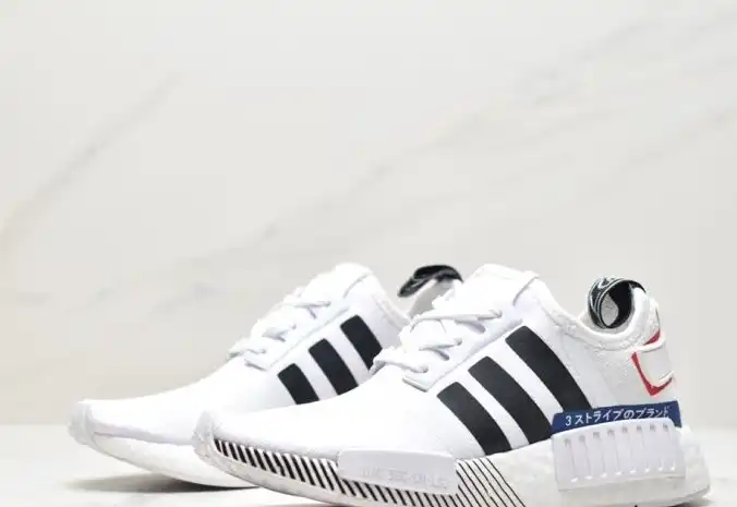 hype Adidas Sneakers