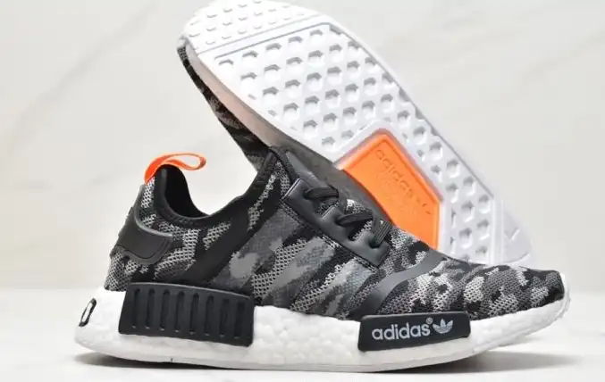 hype Adidas Sneakers