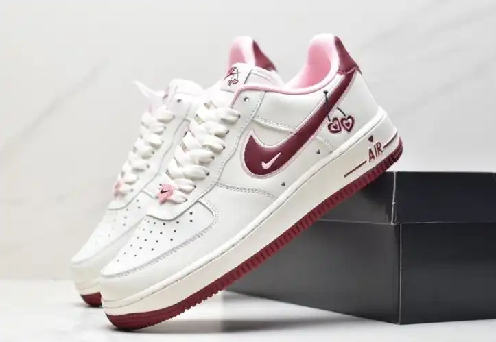 hype Nike Air Force 1