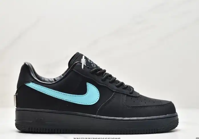 hype Nike Air Force 1