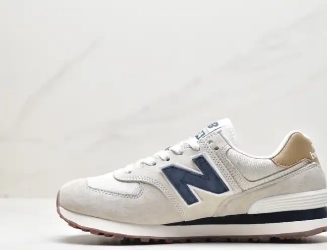 hype New Balance Sneakers