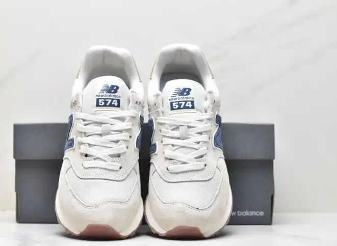 hype New Balance Sneakers