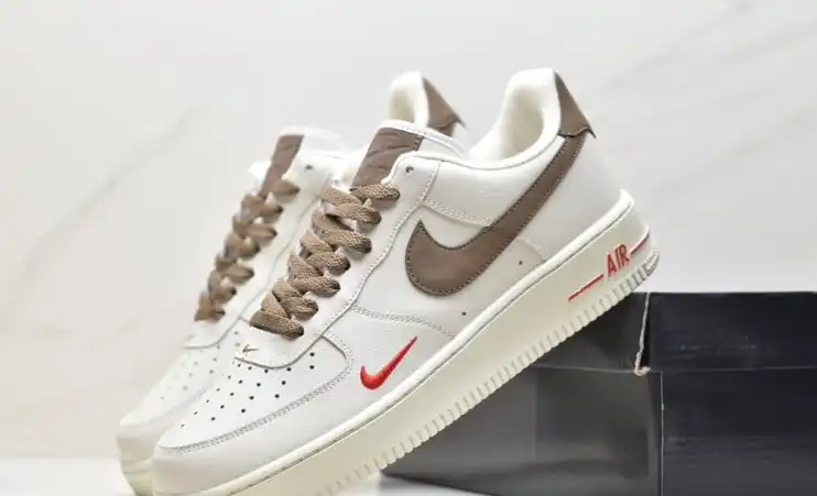 hype Nike Air Force 1