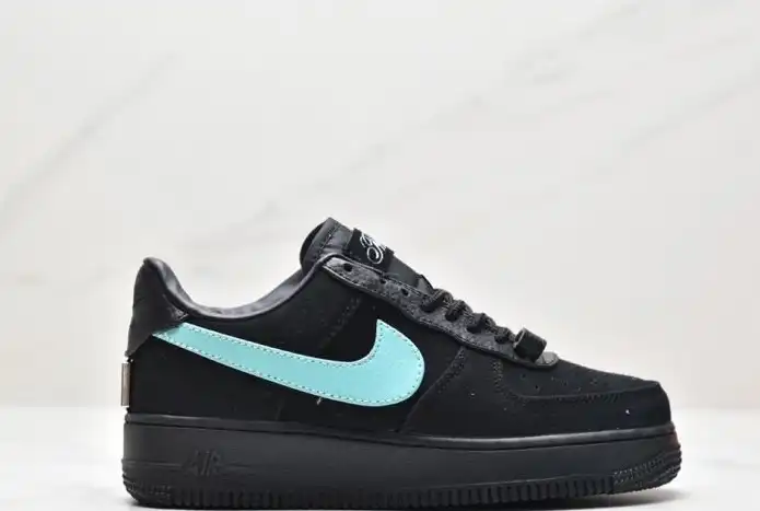 hype Nike Air Force 1