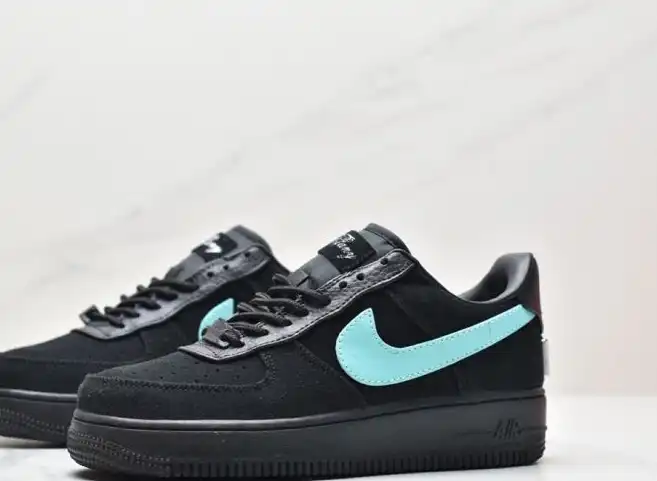 hype Nike Air Force 1