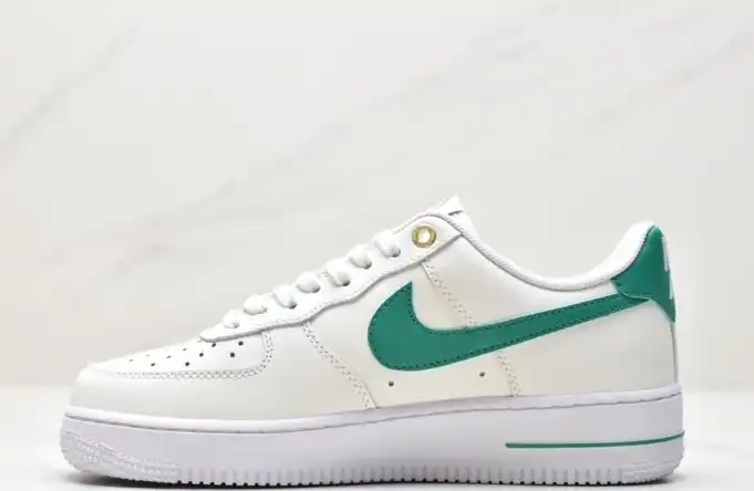 hype Nike Air Force 1