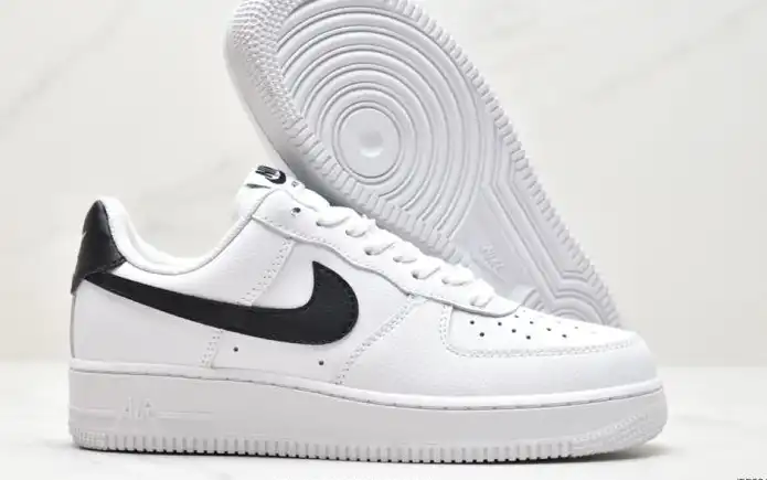 hype Nike Air Force 1