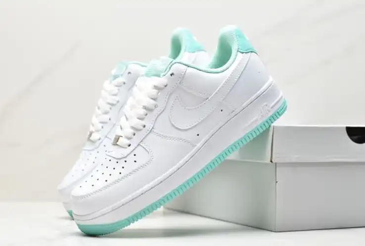 hype Nike Air Force 1