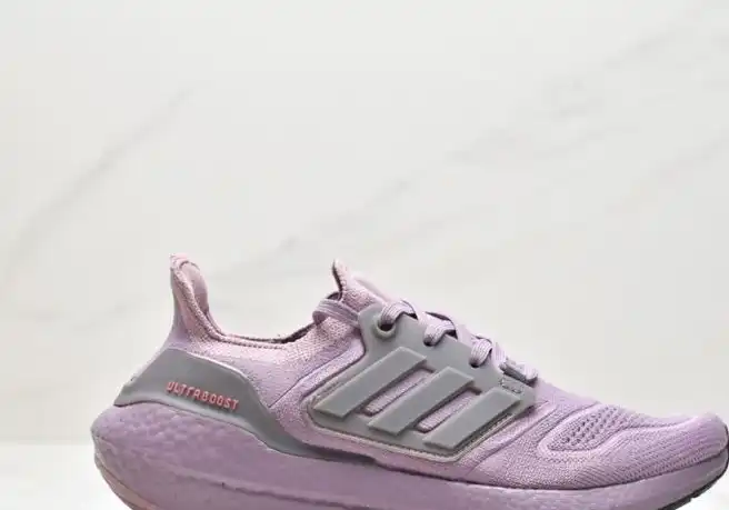 hype Adidas Sneakers