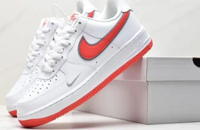 hype Nike Air Force 1