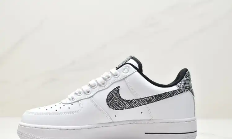 hype Nike Air Force 1