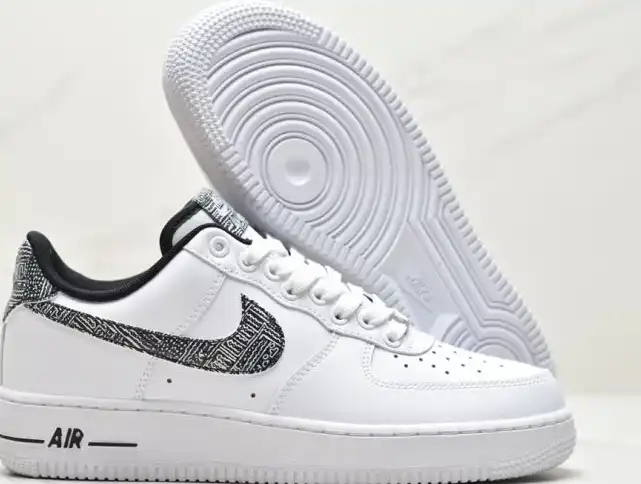 hype Nike Air Force 1