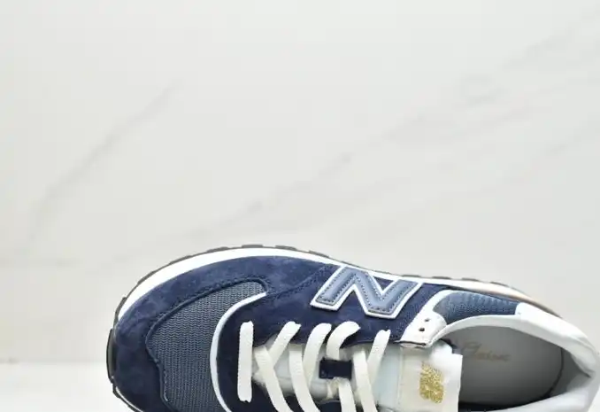 hype New Balance Sneakers