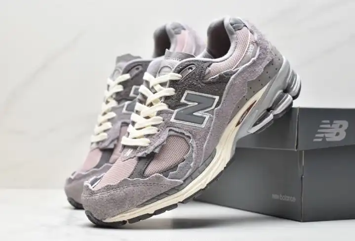 hype New Balance Sneakers