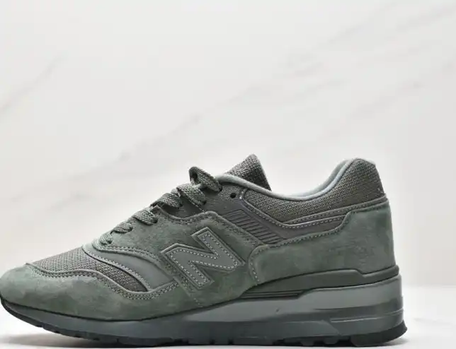 hype New Balance Sneakers