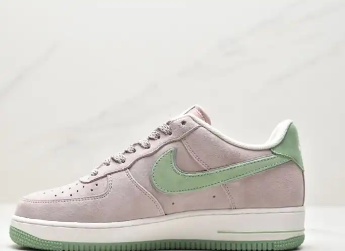 hype Nike Air Force 1