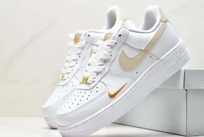 hype Nike Air Force 1