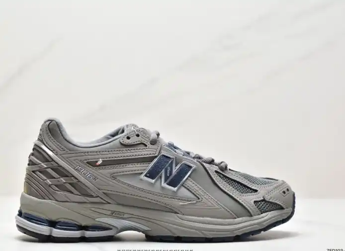 hype New Balance Sneakers