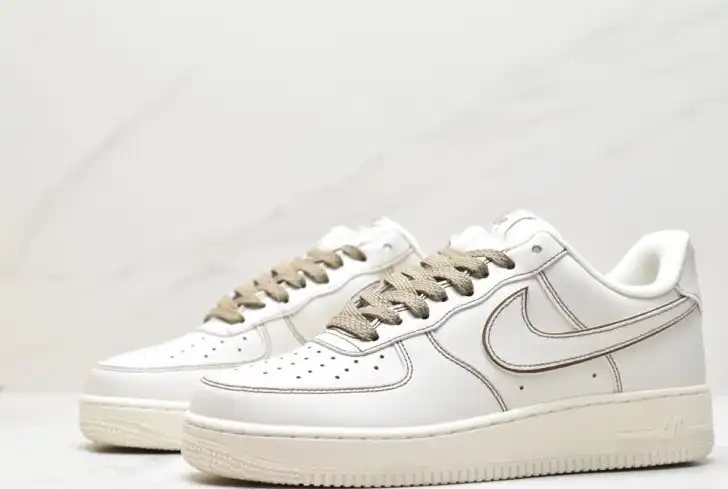 hype Nike Air Force 1