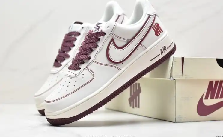 hype Nike Air Force 1