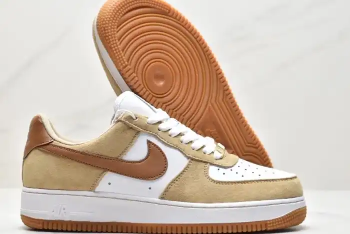 hype Nike Air Force 1