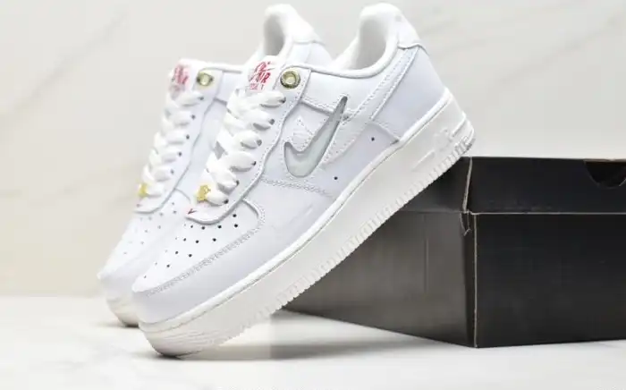 hype Nike Air Force 1