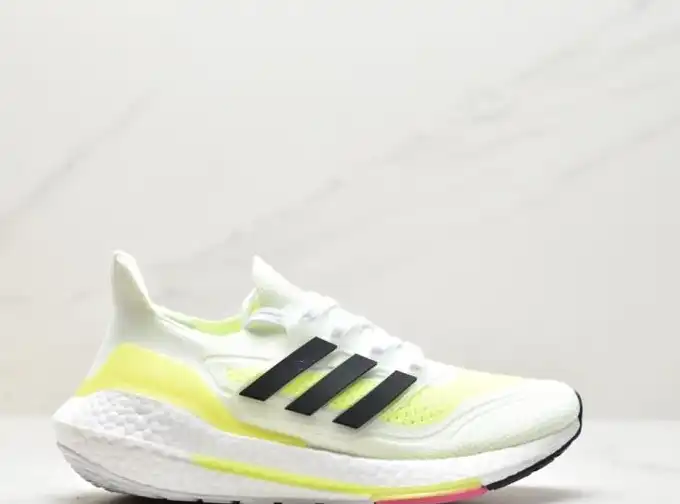 hype Adidas Sneakers