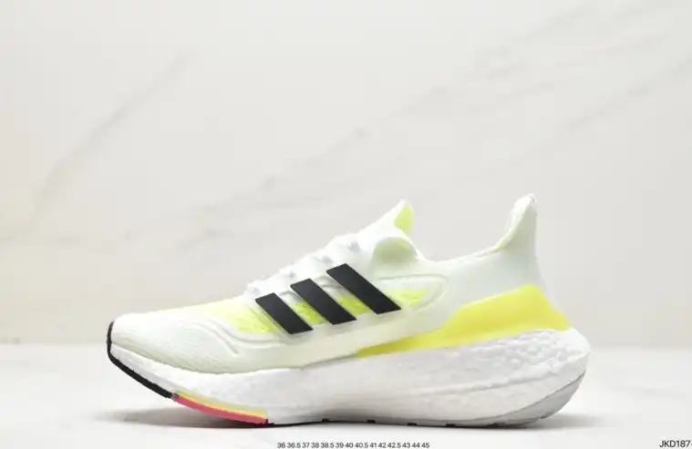 hype Adidas Sneakers