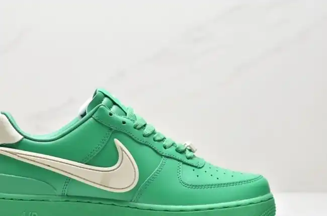 hype Nike Air Force 1