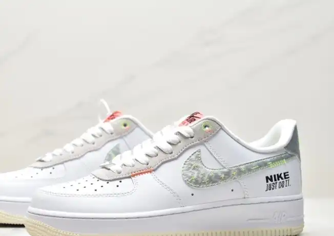 hype Nike Air Force 1