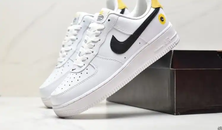 hype Nike Air Force 1