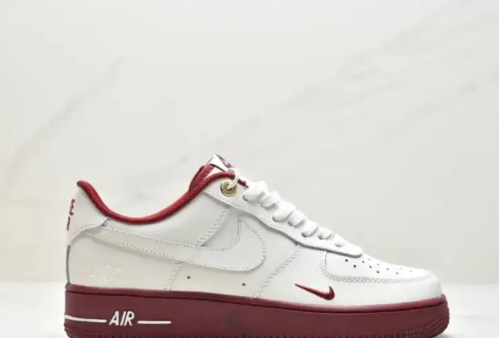 hype Nike Air Force 1