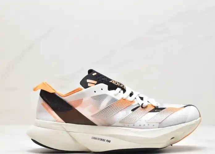 hype Adidas Sneakers